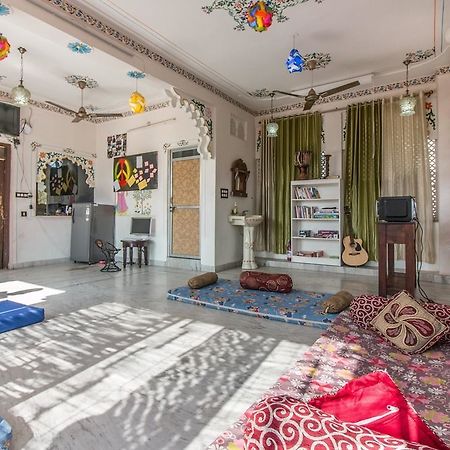 Backpacker Panda Lake Pichola Udaipur Exterior photo